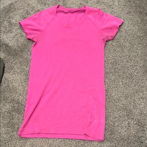 Pink lululemon short sleeve swiftly tech